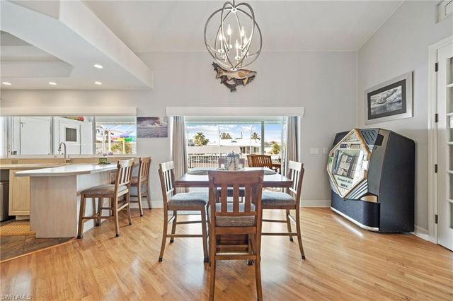 12249 Moon Shell DR, Matlacha Isles, FL 33991