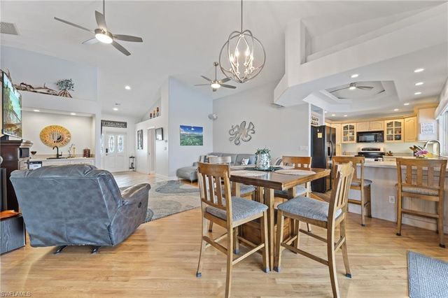 12249 Moon Shell DR, Matlacha Isles, FL 33991