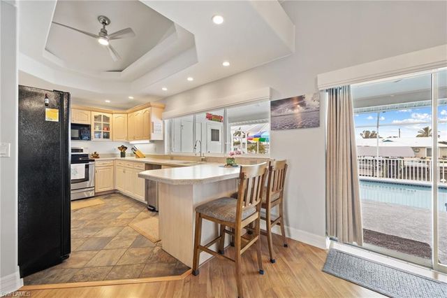 12249 Moon Shell DR, Matlacha Isles, FL 33991