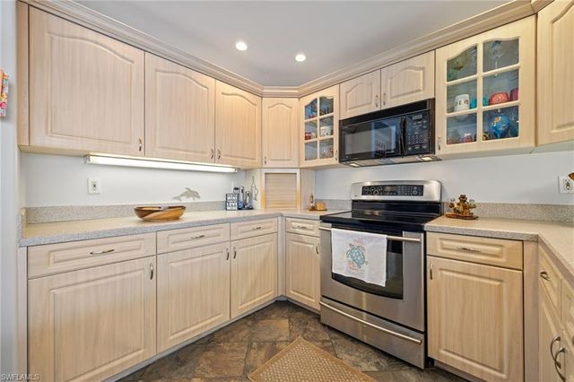 12249 Moon Shell DR, Matlacha Isles, FL 33991