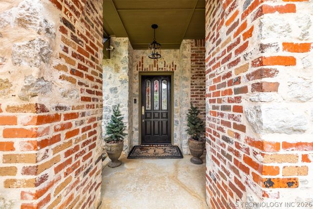 10917 S 89th East Avenue, Tulsa, OK 74133