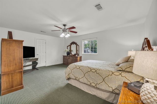 10917 S 89th East Avenue, Tulsa, OK 74133