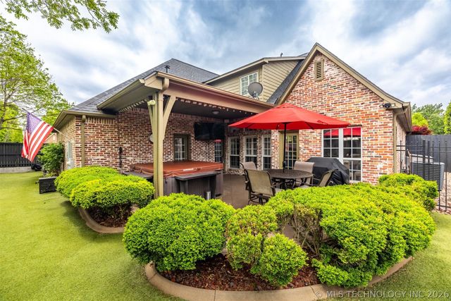 10917 S 89th East Avenue, Tulsa, OK 74133