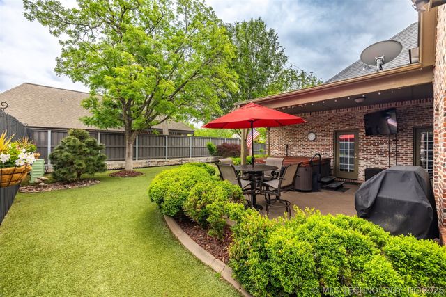 10917 S 89th East Avenue, Tulsa, OK 74133