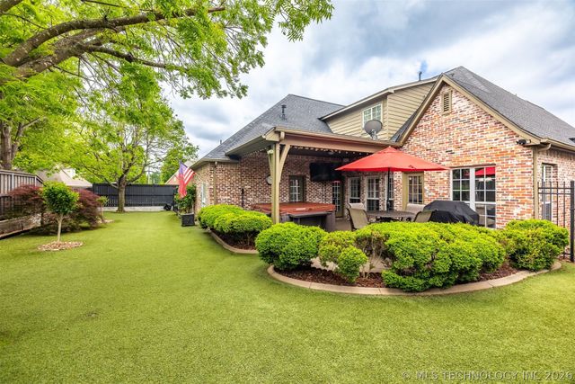 10917 S 89th East Avenue, Tulsa, OK 74133