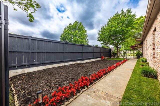 10917 S 89th East Avenue, Tulsa, OK 74133