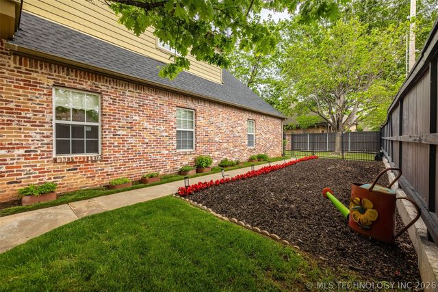 10917 S 89th East Avenue, Tulsa, OK 74133