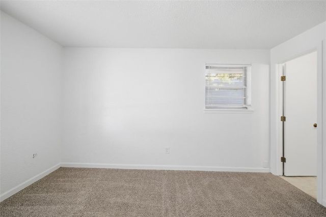 5421 S Huddleston Drive, Oklahoma City, OK 73135