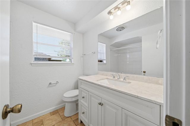 5421 S Huddleston Drive, Oklahoma City, OK 73135
