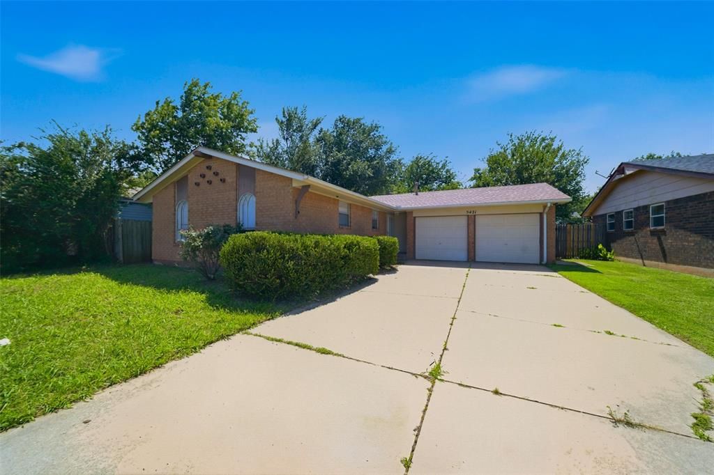 5421 S Huddleston Drive, Oklahoma City, OK 73135