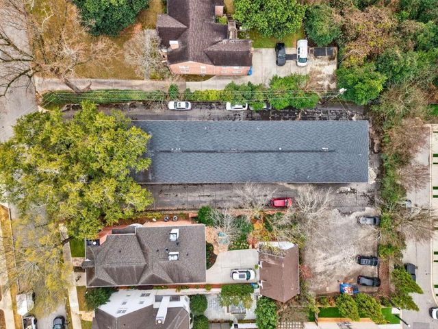 3668 Kingsboro NE Road 4, Atlanta, GA 30319