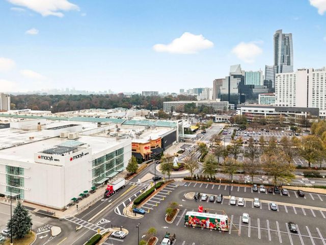 3668 Kingsboro NE Road 4, Atlanta, GA 30319