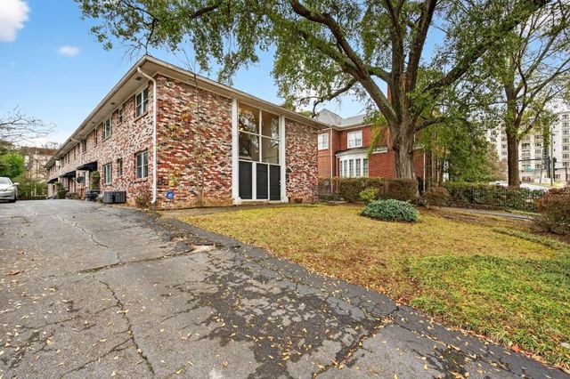 3668 Kingsboro NE Road 4, Atlanta, GA 30319