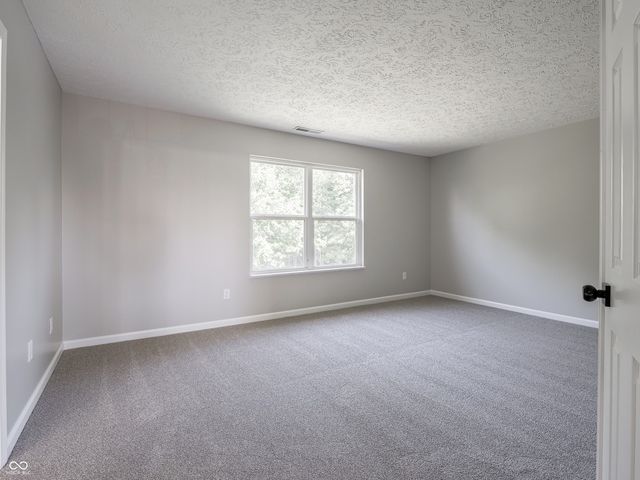 2924 Coles Creek Lane, Indianapolis, IN 46217