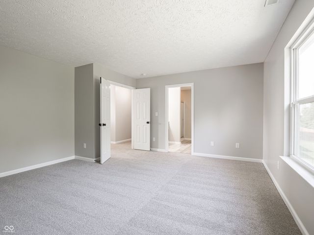2924 Coles Creek Lane, Indianapolis, IN 46217