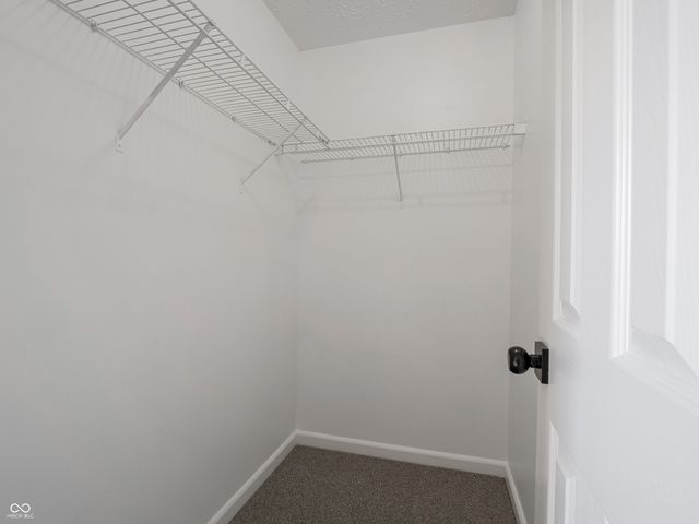 2924 Coles Creek Lane, Indianapolis, IN 46217