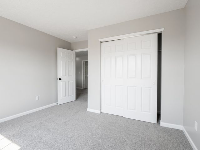 2924 Coles Creek Lane, Indianapolis, IN 46217