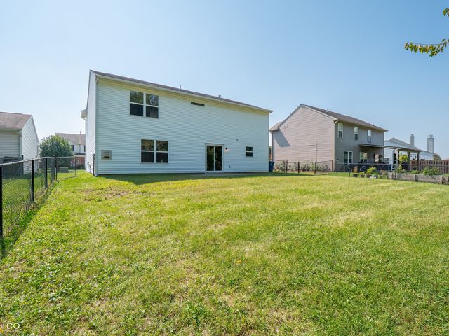 2924 Coles Creek Lane, Indianapolis, IN 46217