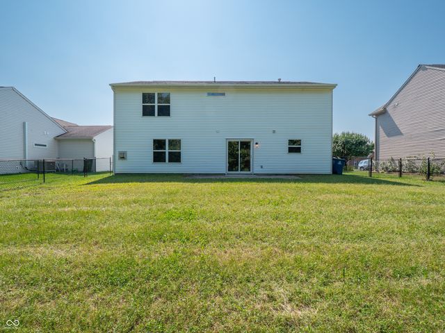2924 Coles Creek Lane, Indianapolis, IN 46217