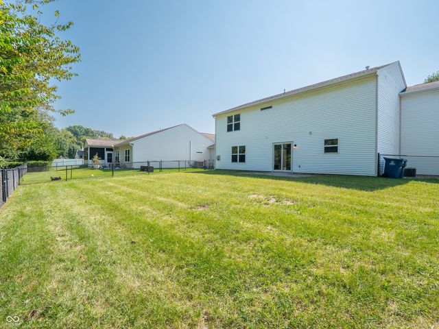 2924 Coles Creek Lane, Indianapolis, IN 46217