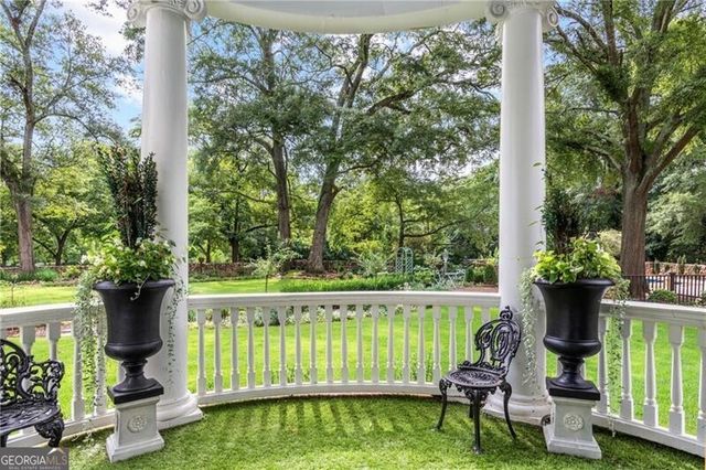 766 East Avenue, Madison, GA 30650