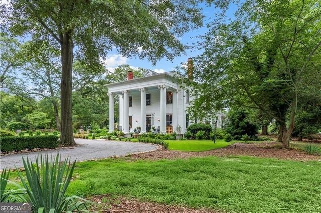 766 East Avenue, Madison, GA 30650