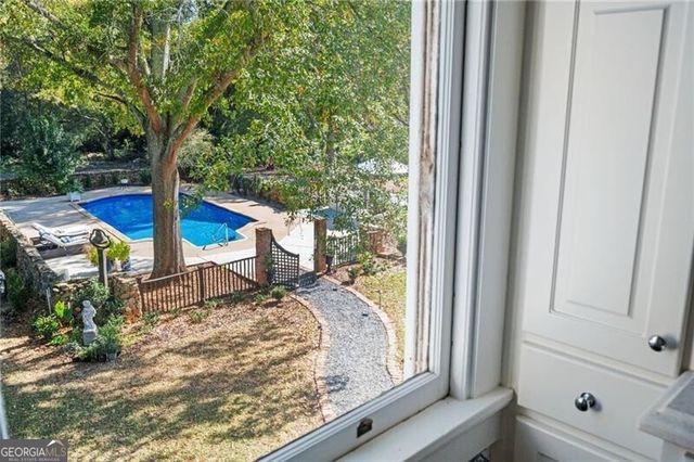 766 East Avenue, Madison, GA 30650