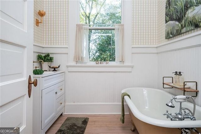 766 East Avenue, Madison, GA 30650