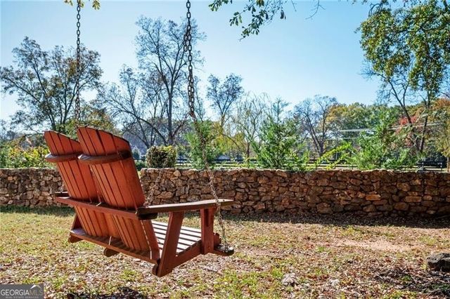 766 East Avenue, Madison, GA 30650