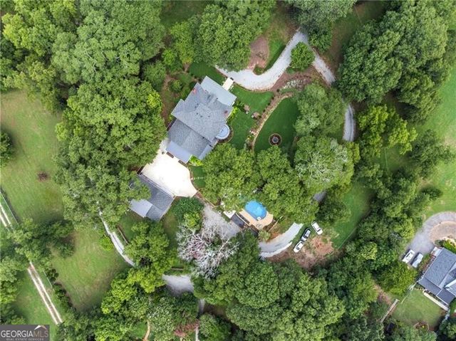 766 East Avenue, Madison, GA 30650