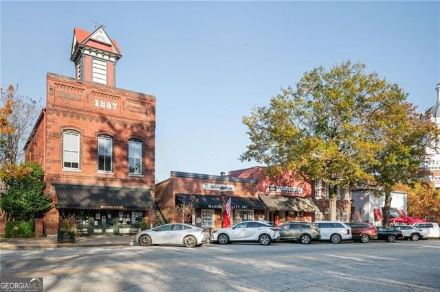 766 East Avenue, Madison, GA 30650