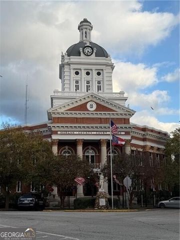 766 East Avenue, Madison, GA 30650