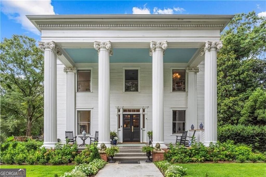 766 East Avenue, Madison, GA 30650