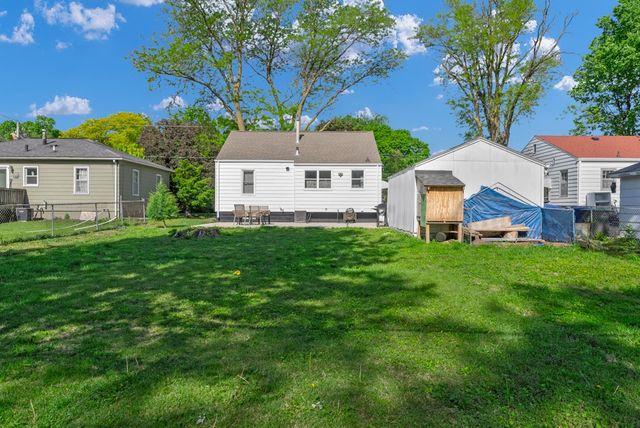 2205 52nd Street, Des Moines, IA 50310