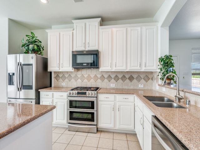 3209 Sprucewood Drive, Mckinney, TX 75071