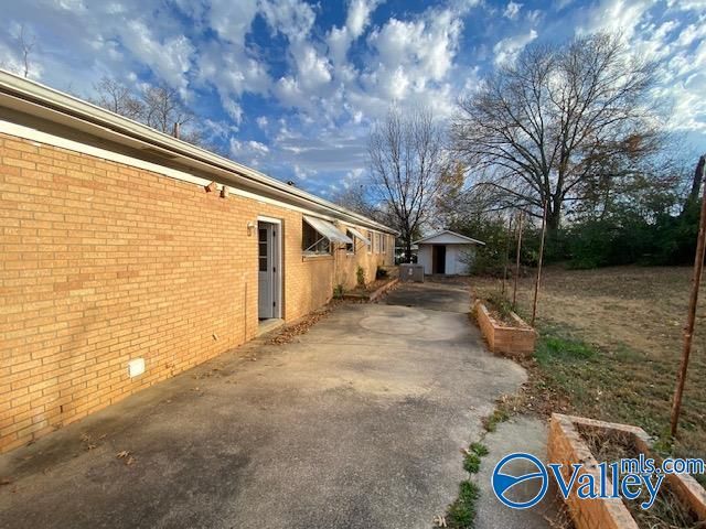 2519 Birchfield Street NW, Huntsville, AL 35810