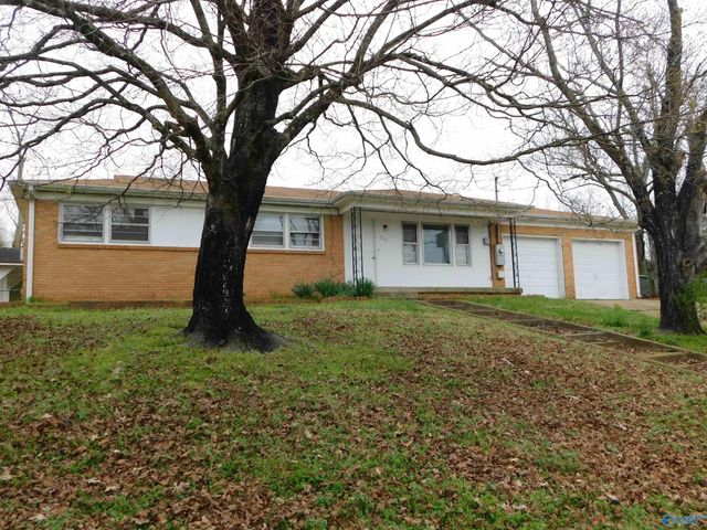 2519 Birchfield Street NW, Huntsville, AL 35810