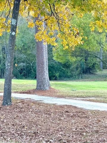 306 Sawgrass Circle, Lufkin, TX 75901