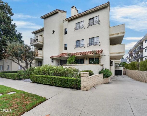 227 S Madison Avenue 205, Pasadena, CA 91101