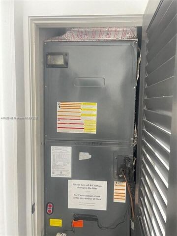 15 NW 52nd St, Miami, FL 33127