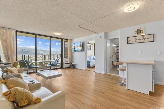 201 Ohua Avenue 3013, Honolulu, HI 96815