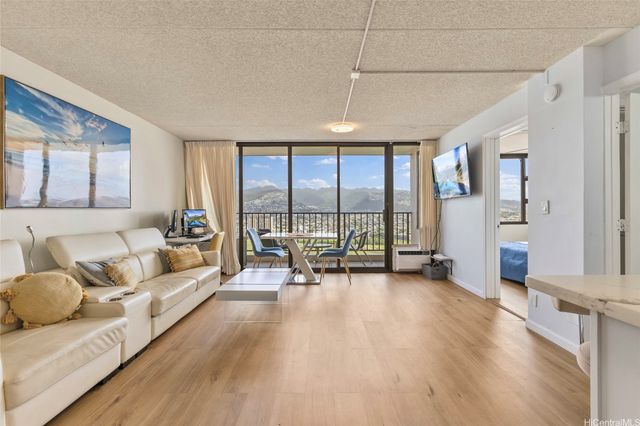 201 Ohua Avenue 3013, Honolulu, HI 96815