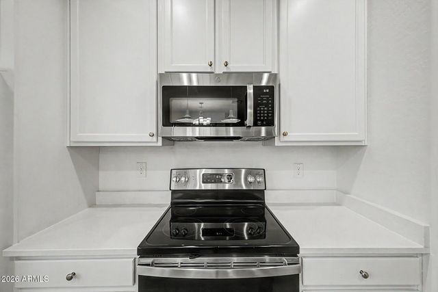 8609 E POSADA Avenue, Mesa, AZ 85212