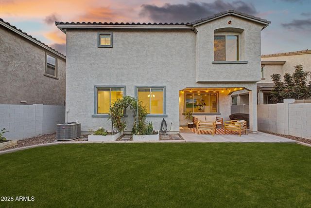 8609 E POSADA Avenue, Mesa, AZ 85212