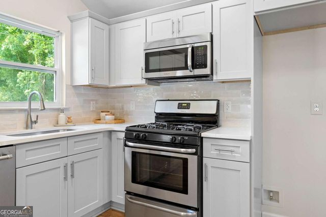 4483 Collins Circle, Acworth, GA 30101