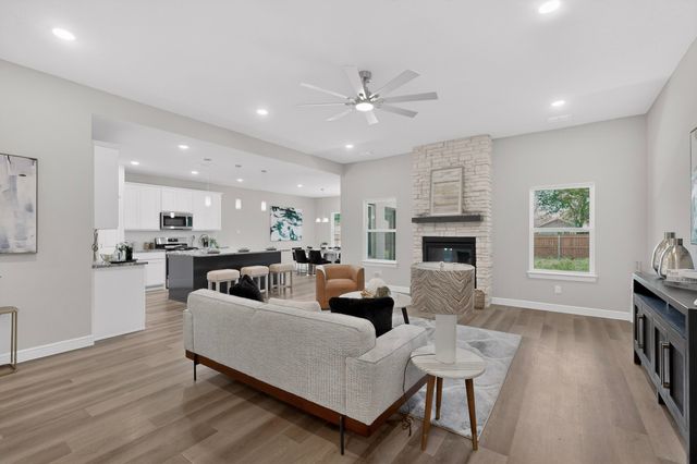 501 Pemberton Drive, White Settlement, TX 76108