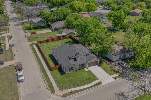 501 Pemberton Drive, White Settlement, TX 76108