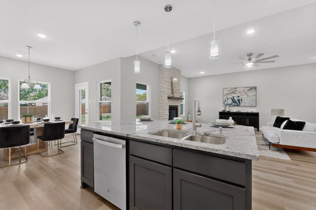 501 Pemberton Drive, White Settlement, TX 76108