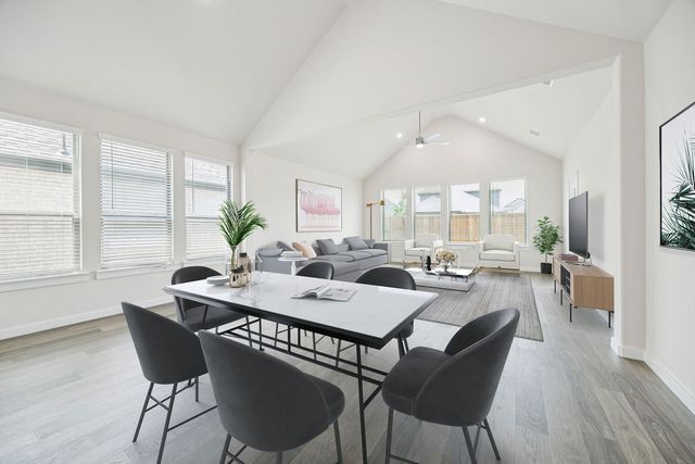 919 Sleepy Landing Drive, Lavon, TX 75166