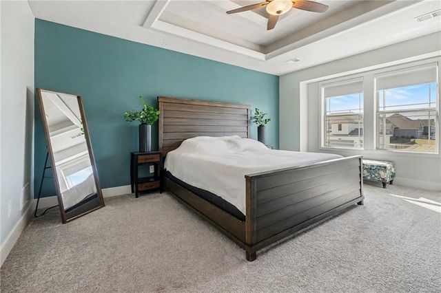 9111 N Cleveland Avenue, Kansas City, MO 64156